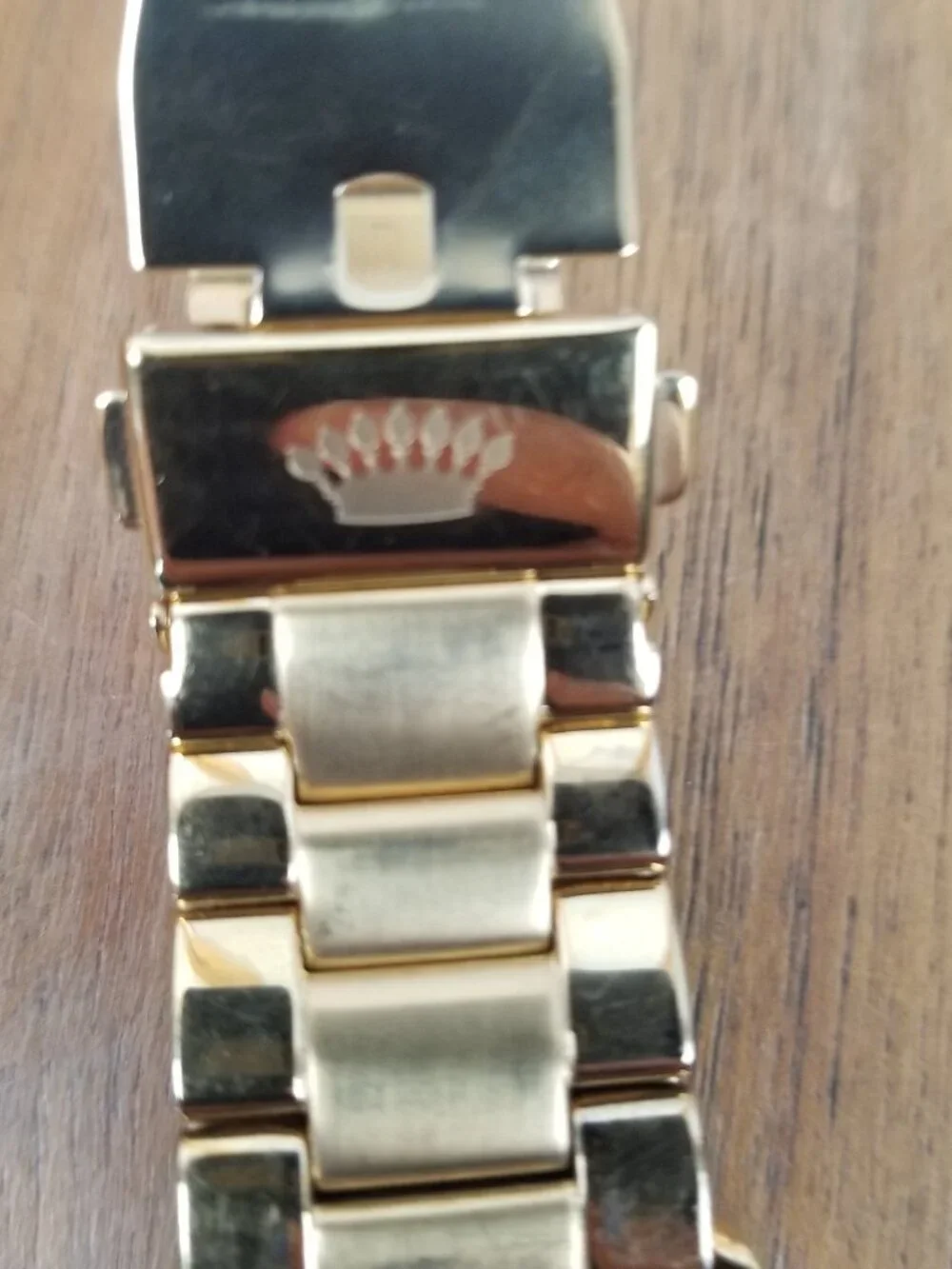 Juicy Couture Gold Watch Gold Face Gold Link Bracelet Pink Arrow NEEDS BATTERY